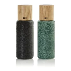 AdHoc Yara Kværnsæt - 2 dele H 18 cm - Keramik/egetræ - Grøn