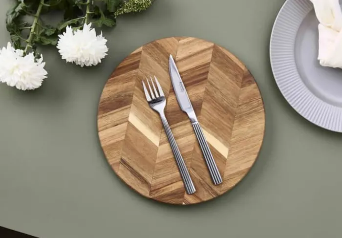 Aida Groovy Steaksæt - 8 dele 4 kuverter - Rustfrit stål - Blank sølvfarvet