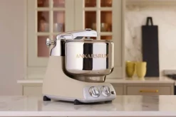 Ankarsrum Assistent Original Røremaskine AKM 6230HB 7 liter - Inkl. tilbehør - Harmony beige