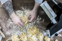 Ankarsrum Assistent Original Pastarulle - Fettuccine Passer til Ankarsum AKM 6230 Røremaskine - Aluminium