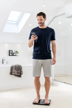 Beurer BF980S Badevægt Vejer op til 180 kg - Glas - Sort