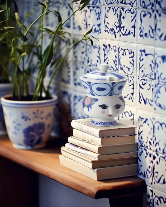 Bjørn Wiinblad Dora Skål Ø 9,5 cm - Porcelæn - Blå