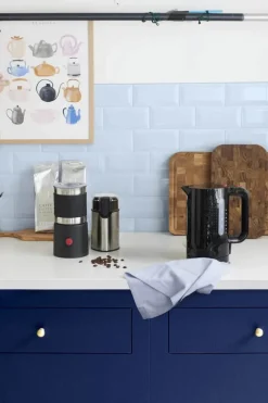 Bodum Bistro Elektrisk Mælkeskummer 400 ml - Varmer mælken op på 1 minut