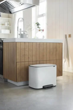 Brabantia BO Pedalspand 11/23 liter - Metal - Hvid