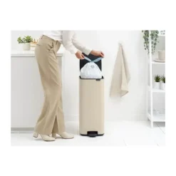 Brabantia Bo Pedalspand 30 liter - Stål - Soft beige