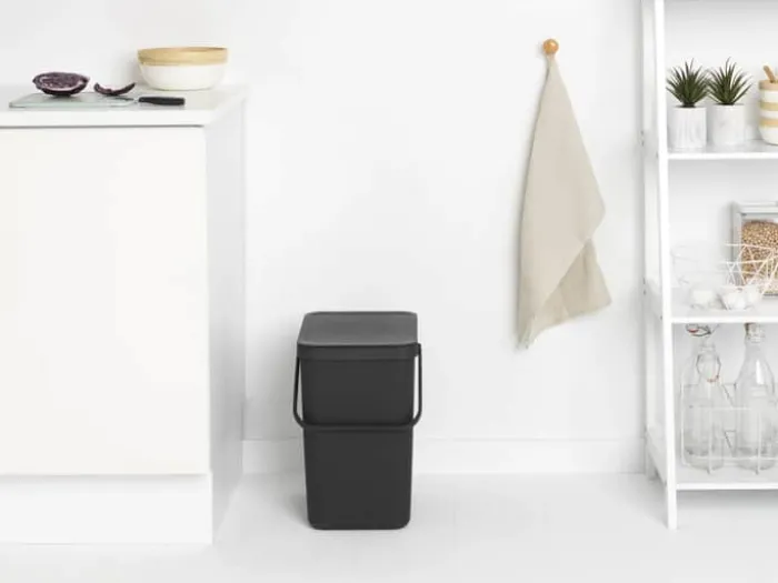 Brabantia Sort & Go Affaldsspand 25 liter - Plastik - Grå