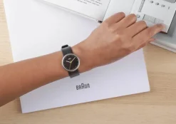 Braun Classic Armbåndsur - Dame Ø 3,1 cm - Rustfrit stål/læder - Sort/sølv