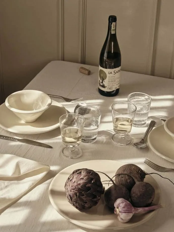 Broste Copenhagen Alfredo Serveringsfad Ø 24 x H 3,5 cm - Stentøj - Cream