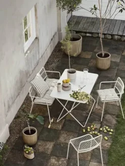 Broste Copenhagen Eden Havebord H 74 x B 120 cm - Stål - Beige