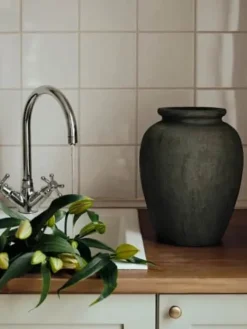 Broste Copenhagen Uma Vase Ø 29 x H 40 cm - Terrakotta - Brun