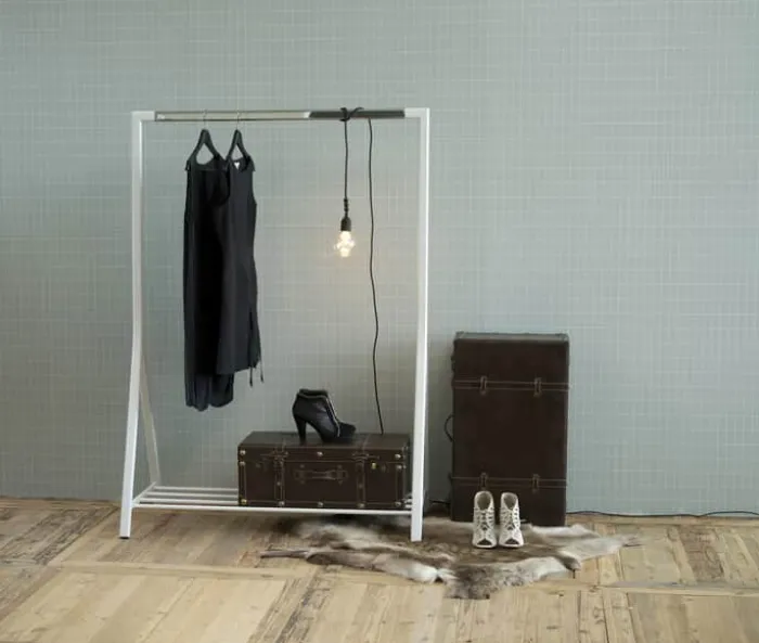 CASA Living Brent Garderobestativ H 165 x B 117 x D 59 cm - Metal - Hvid