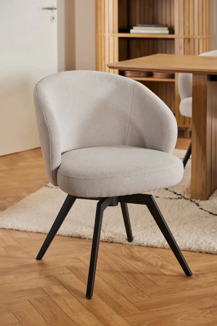CASA Living Darlene Spisebordsstol H 80 x B 58,5 x D 60 cm - Stof/stål - Beige