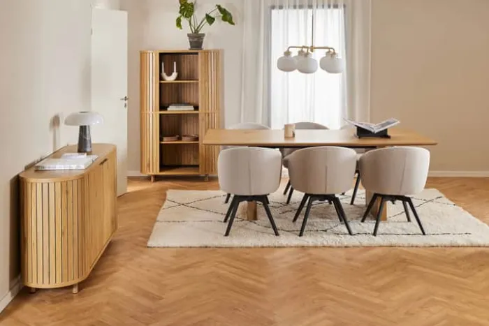 CASA Living Darlene Spisebordsstol H 80 x B 58,5 x D 60 cm - Stof/stål - Beige