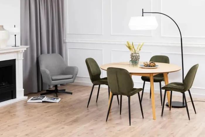 CASA Living Femke Spisebordsstol 4 stk. H 85 x B 47,5 x D 57,5 cm - Metal/stof - Olivengrøn/sort