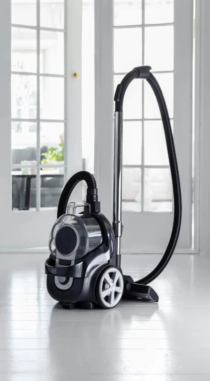 CASA Living Støvsuger 2,5 liter - Poseløs - 5 meter ledning