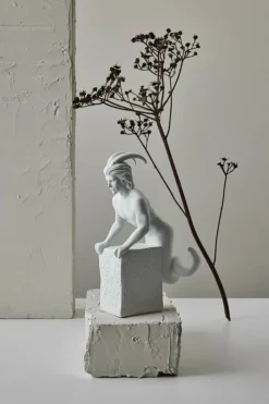 Christel Marott Christel Stjernetegn - Stenbuk H 23,6 x B 6,2 x L 15 cm - Porcelæn - Hvid