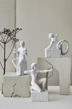 Christel Marott Christel Stjernetegn - Skorpion H 19 x B 6,6 x L 20 cm - Porcelæn - Hvid