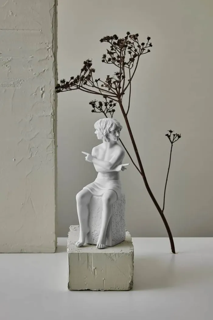 Christel Marott Christel Stjernetegn - Tvilling H 24,6 x B 10,8 x L 10 cm - Porcelæn - Hvid
