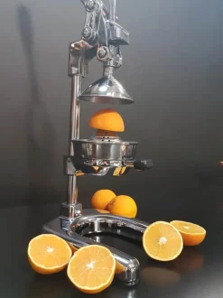 Cilio Amalfi Saftpresser H 43 x B 18 x L 23 cm - Rustfrti stål/metal - Rød