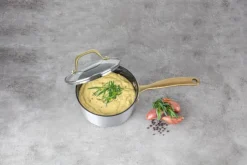Cook & Baker Premium Kasserolle 1,3 liter - Genanvendt aluminium - Sølvfarvet/guldfarvet