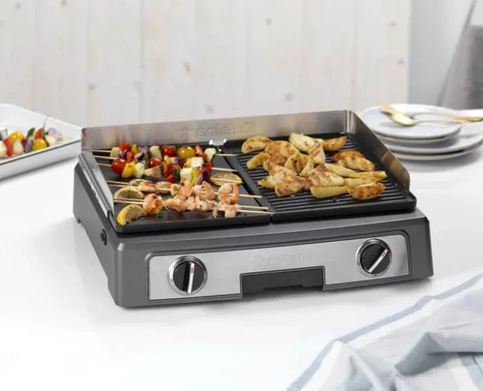 Cuisinart Plancha Elite Bordgrill PL50E 2200 Watt - Kan stege og grille til hver sin side