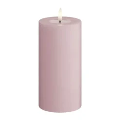 Deluxe Homeart Real Flame LED Bloklys Ø 7,5 x H 15 cm - Stearin/resin - Lys Rosa