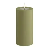 Deluxe Homeart Real Flame LED Udendørs Bloklys Ø 7,5 x H 15 cm - Plastik/resin - Oliven Grøn