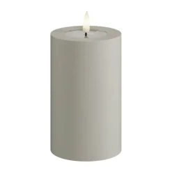 Deluxe Homeart Real Flame LED Udendørs Bloklys Ø 7,5 x H 12,5 cm - Plastik/resin - Sand