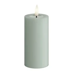 Deluxe Homeart Real Flame LED Bloklys Ø 5 x H 10 cm - Stearin/resin - Salvie green