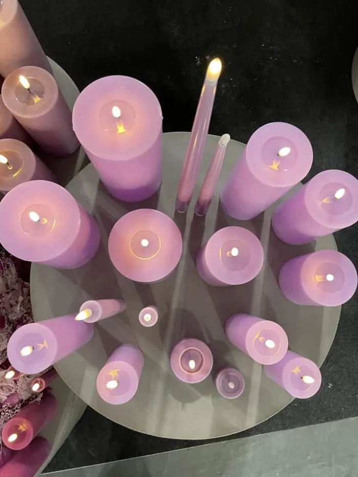 Deluxe Homeart Real Flame LED Bloklys Ø 5 x H 15 cm - Stearin/resin - Lavendel