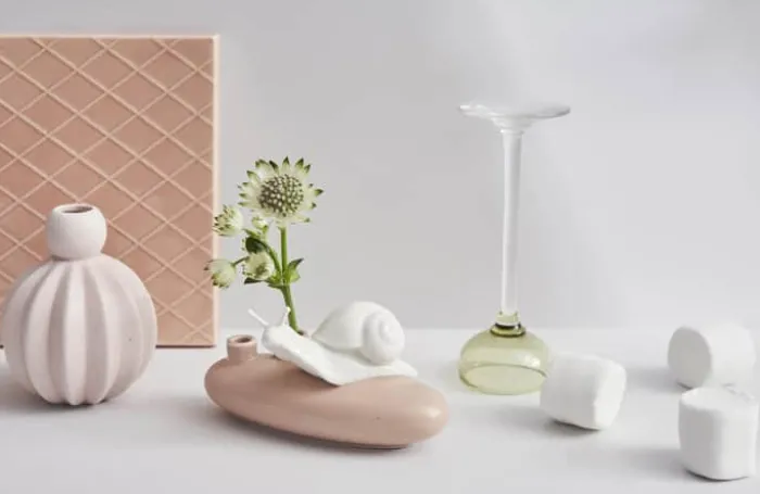 Dottir Sweet Stories Snail Vase H 5,5 cm - Porcelæn - Rose