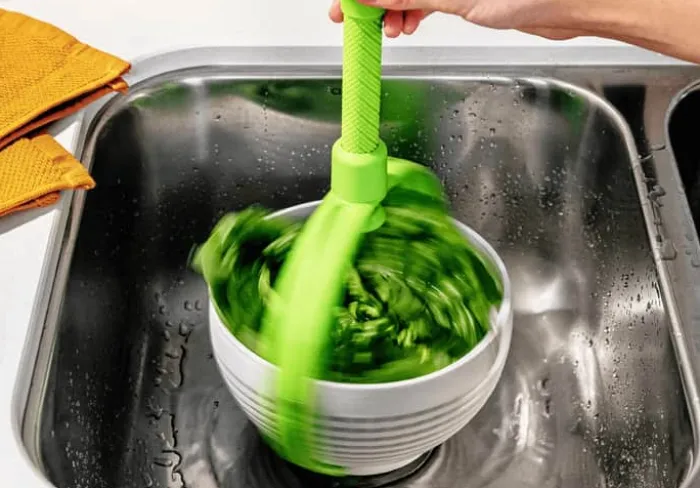 Dreamfarm Spina Dørslag Ø 21,5 cm - Plastik - Hvid