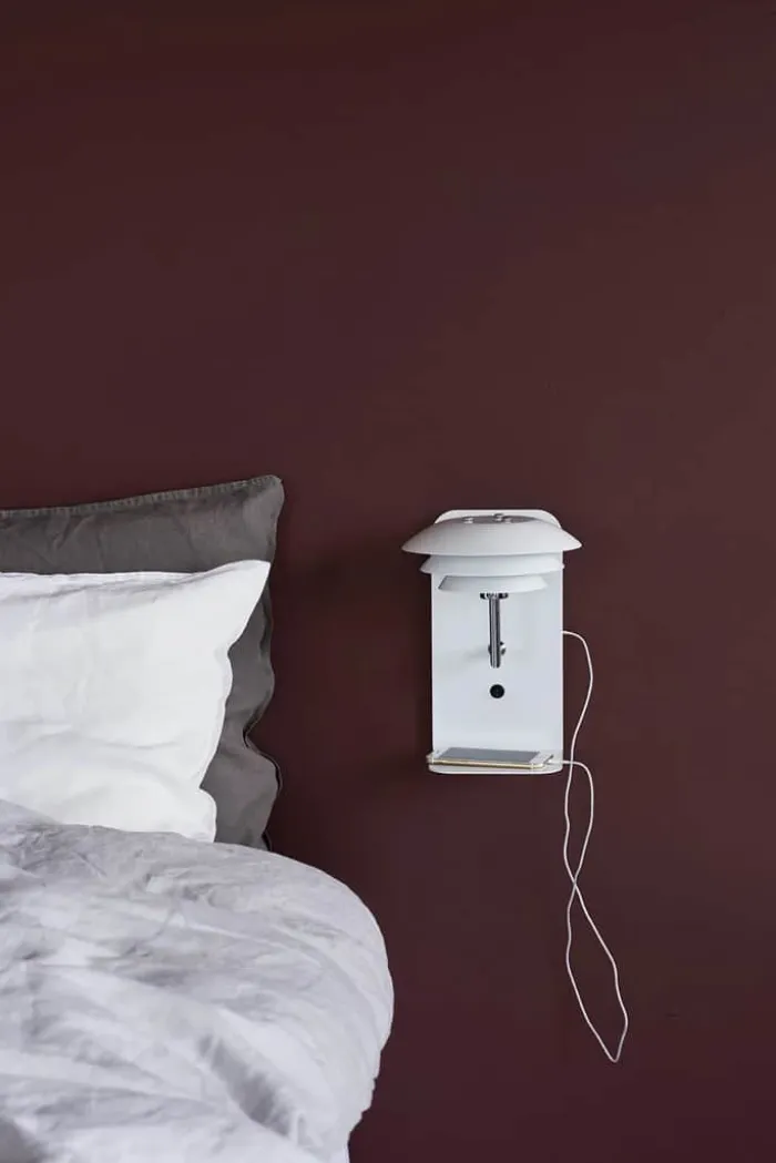 Dyberg Larsen DL20 Væglampe m. USB H 28 cm - G9