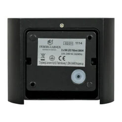 Dyberg Larsen Mars Udendørs Væglampe H 11 x B 14 x L 11,7 cm - Integreret LED - Mat sort