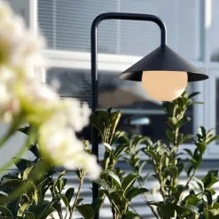 Dyberg Larsen Nova Udendørs Havespyd H 80 cm - Metal - Sort