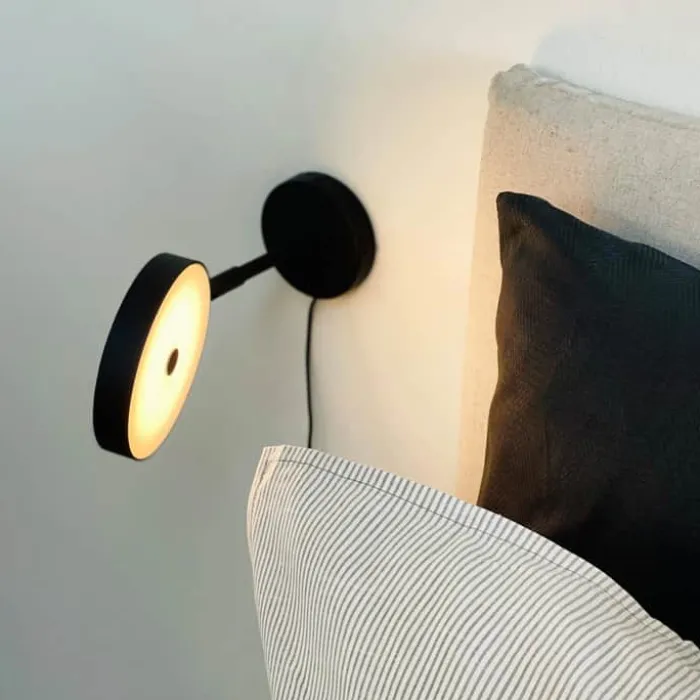 Dyberg Larsen Starlight Væglampe H 10 x L 27 cm - Metal - Sort