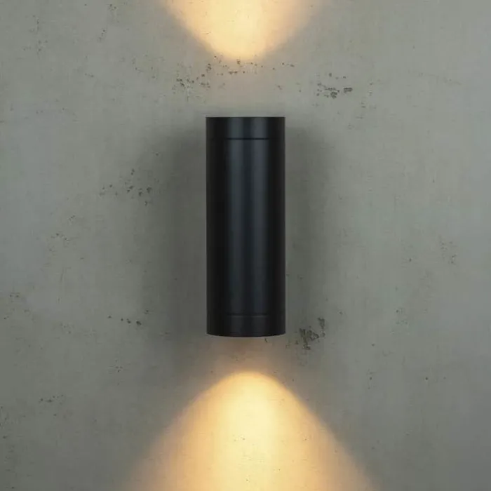 Dyberg Larsen Stege Udendørs Væglampe H 20,8 cm - Aluminium/PVC - Sort