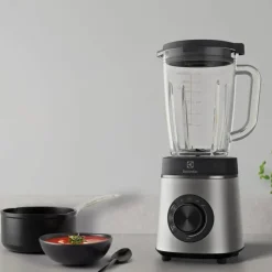 Electrolux Explore 6 Blender 1,7 liter - 1400 Watt - Stål