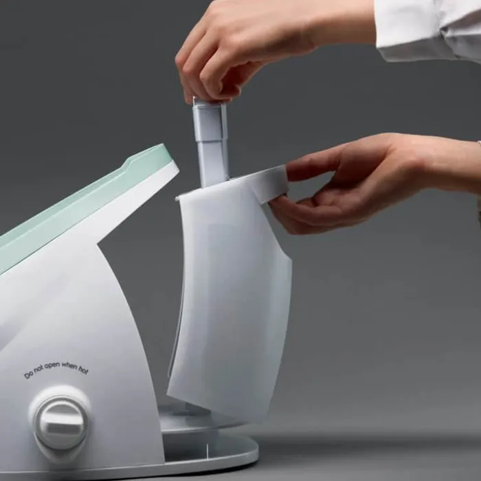 Electrolux Refine 700 Dampstation 2400 watt - Dampmængde: 90 g/min