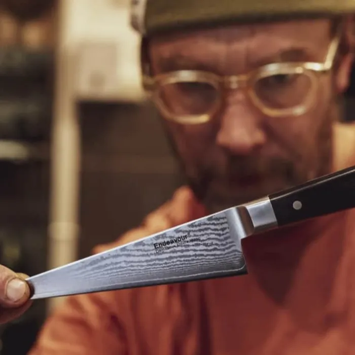 Endeavour Honesuki Kniv L 13 cm - Damaskusstål