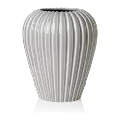 erik bagger a/s Eslau Lilje Vase H 20 cm - Fajance - Grå