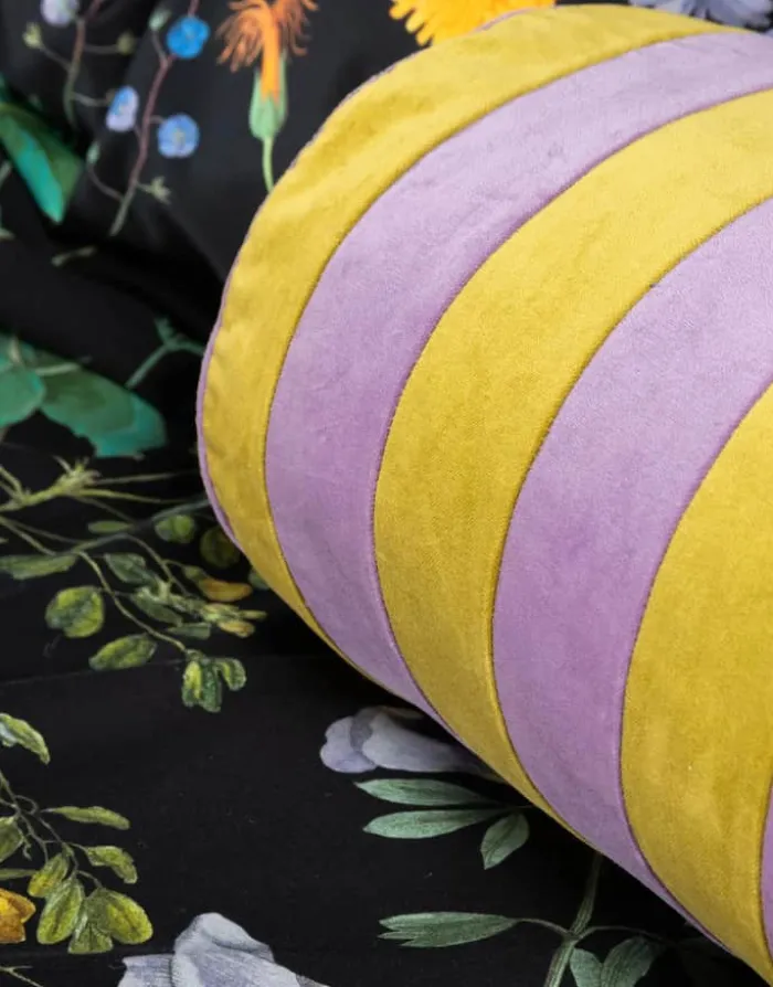 Essenza Bell Pyntepude B 22 x L 50 cm - Bomuldsfløjl - Pale purple