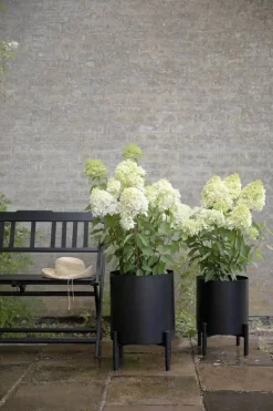 Eva Solo Simply Grow Potteskjuler B 37 x H 42 cm - Aluminium/galvaniseret stål