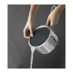 Eva Trio Hældelåg Ø 16 cm - Silikone/rustfrit stål - Sort