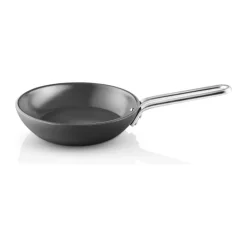 Eva Trio Prof Titanium Rec. Stegepande Ø 20 cm - Genanvendt aluminium - Slip-Let® Laser Titanium