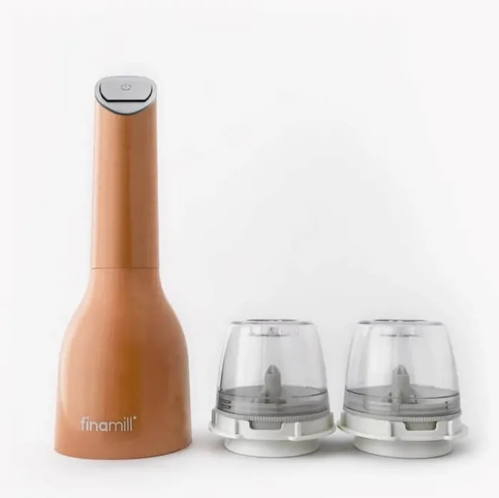 Finamill Krydderikværn - Batteridrevet H 22,7 cm - BPA-fri plastik - Orange