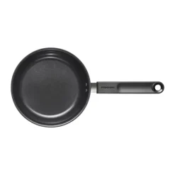 Fiskars Functional Form Stegepande Ø 20 cm - Rustfrit stål- Keramisk non-stick