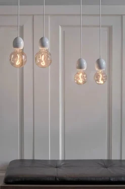 Halo Design Colors Out of shape LED Lyspære H 17,2 cm - E27 - Klar