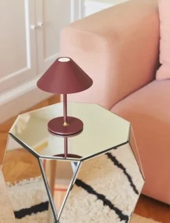 Halo Design Hygge Bordlampe H 19 cm - LED - Maroon