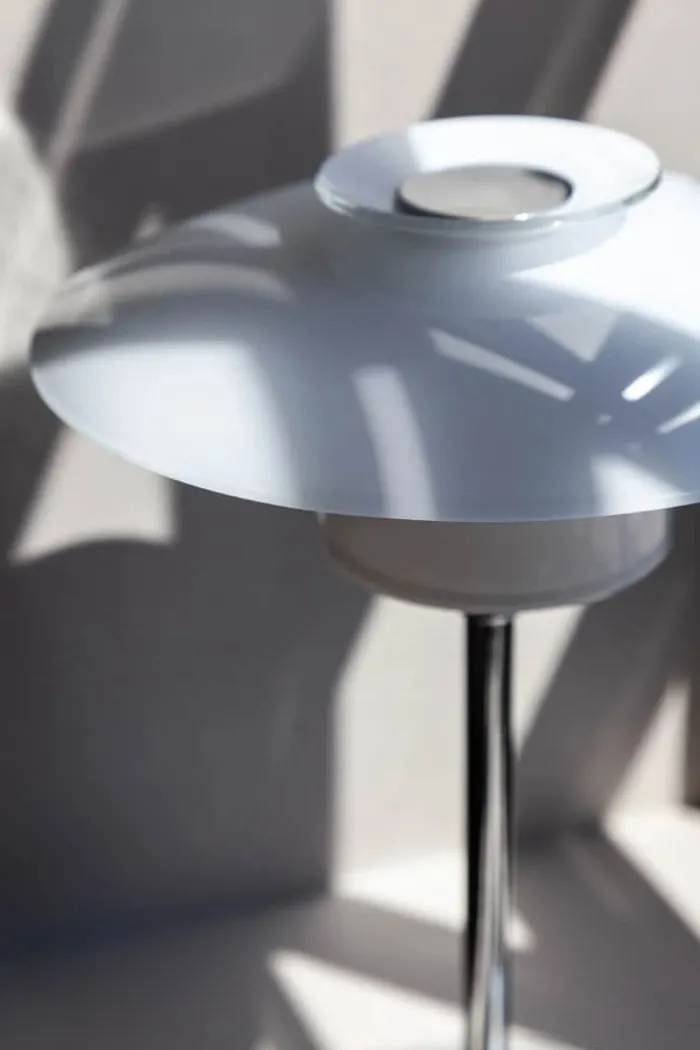 Halo Design Scandinavia Bordlampe Ø 20 x H 29,5 cm - Glas/forchromet metal - Opal